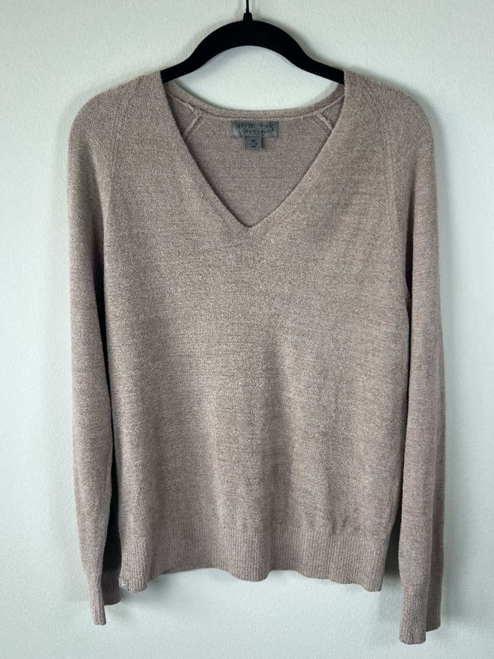 Barefoot Dreams CozyChic Ultra Lite V-Neck Shirt Sweater Beach Rock Tan Fall XS